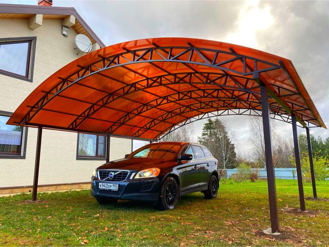 Арочный автонавес двойной с поликарбонатом Автонавес на несколько авто