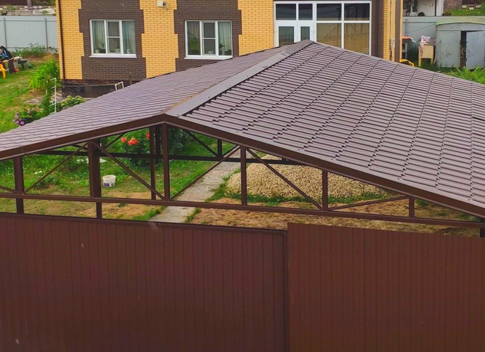 Металлические навесы с металлочерепицей Металлические навесы с металлочерепицей