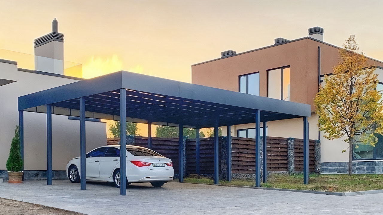 Односкатный автонавес из поликарбоната в стиле хай-тек для автомобиля Автонавес на несколько авто